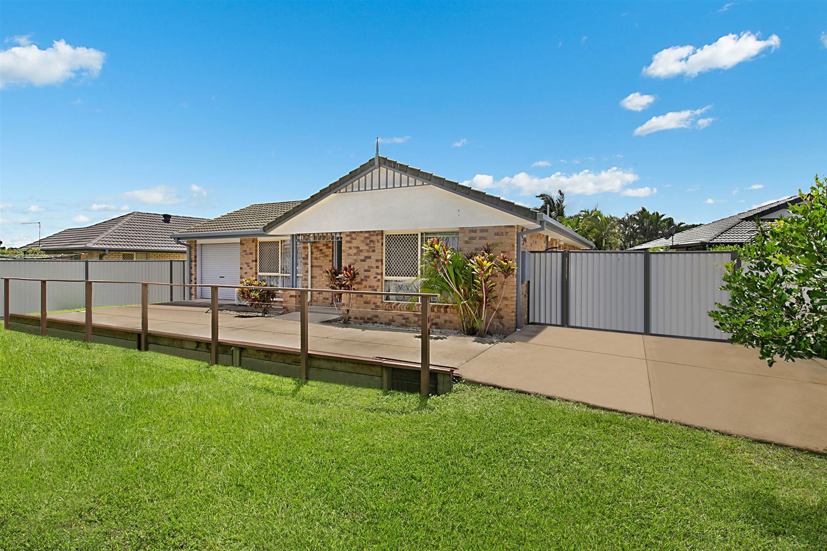 17 Riverleigh Place, Loganholme QLD 4129, Image 0