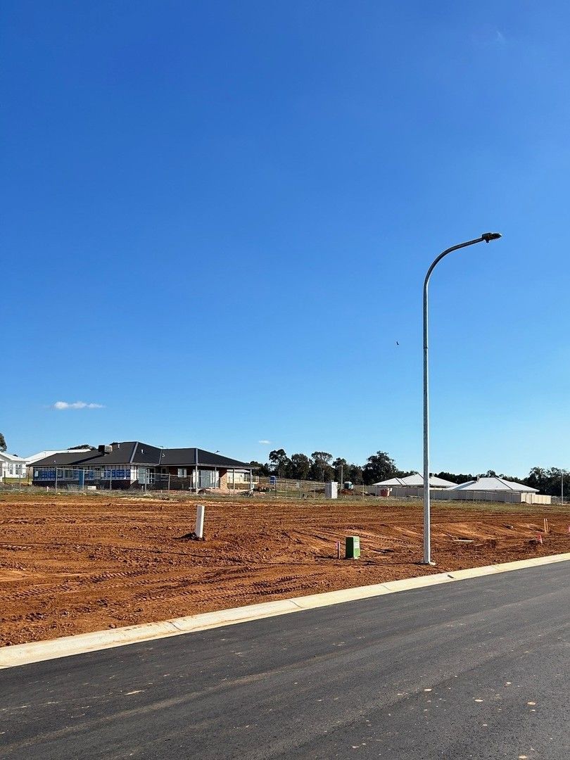 Lot 676 Lawrence Avenue, Estella NSW 2650, Image 1