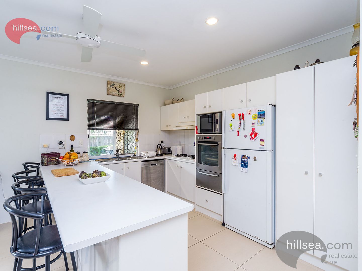 51 Inverness Way, Parkwood QLD 4214, Image 1