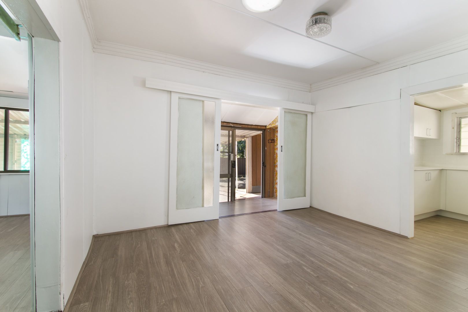 27 Sparks Street, Mascot NSW 2020, Image 2