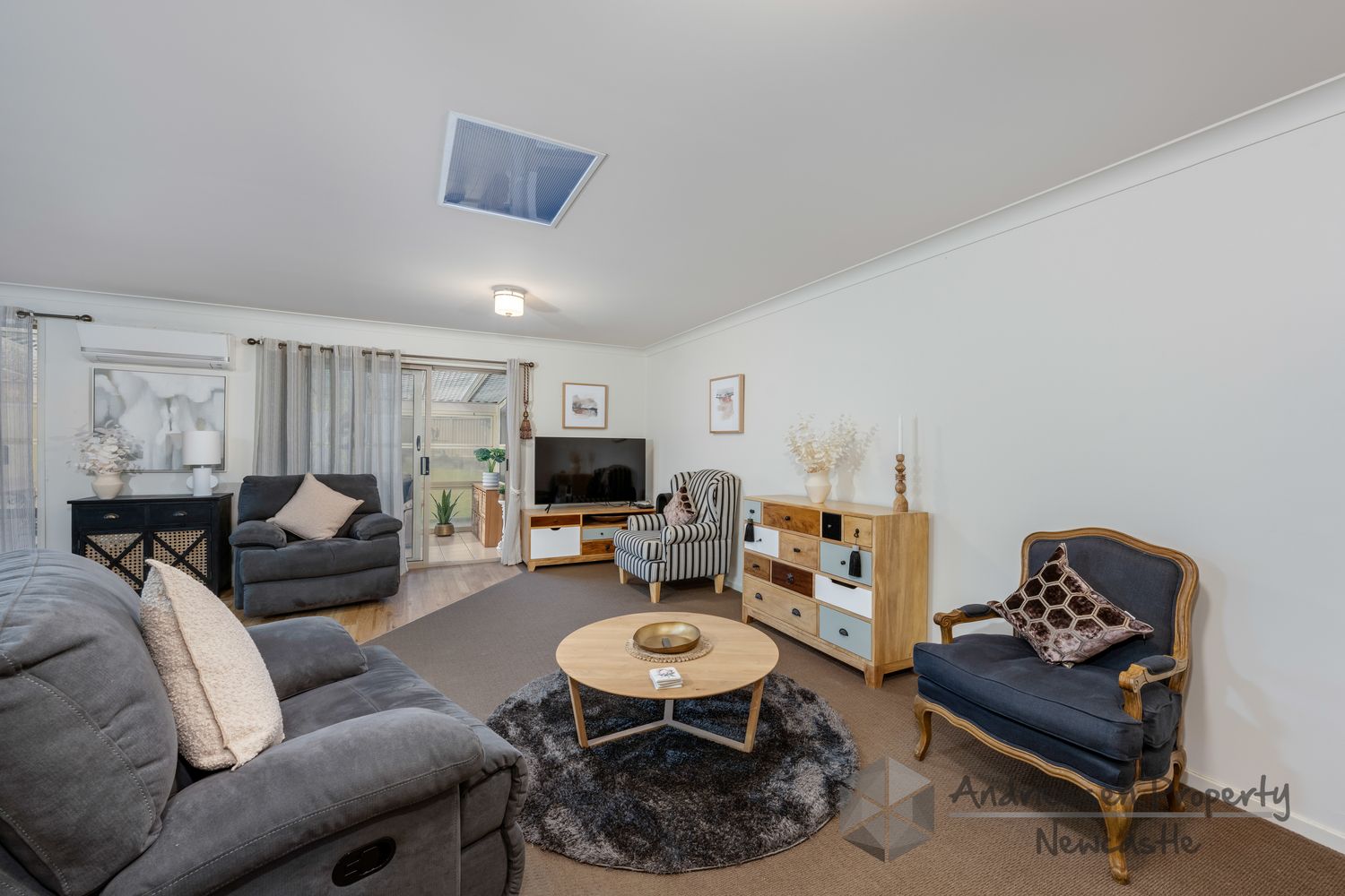 10 Aurora Court, Warners Bay NSW 2282, Image 2