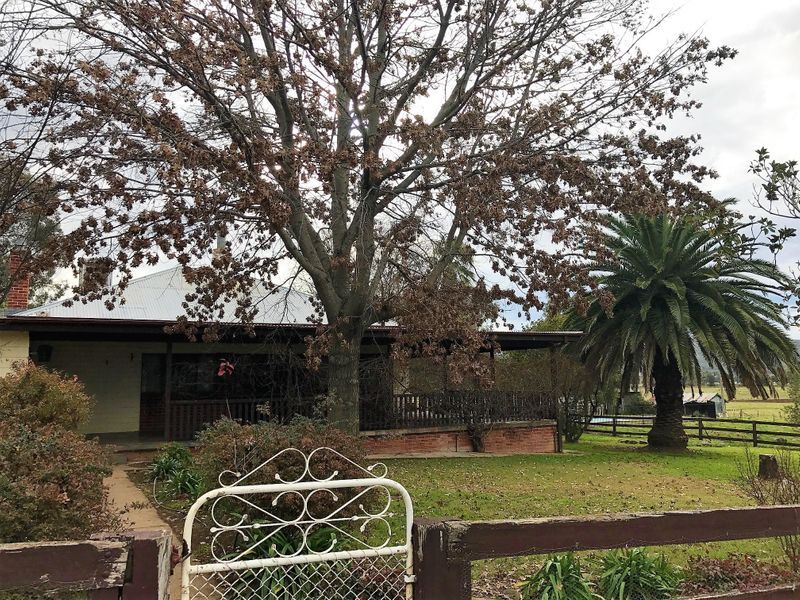 3 bedrooms House in - Loomberah Road TAMWORTH NSW, 2340