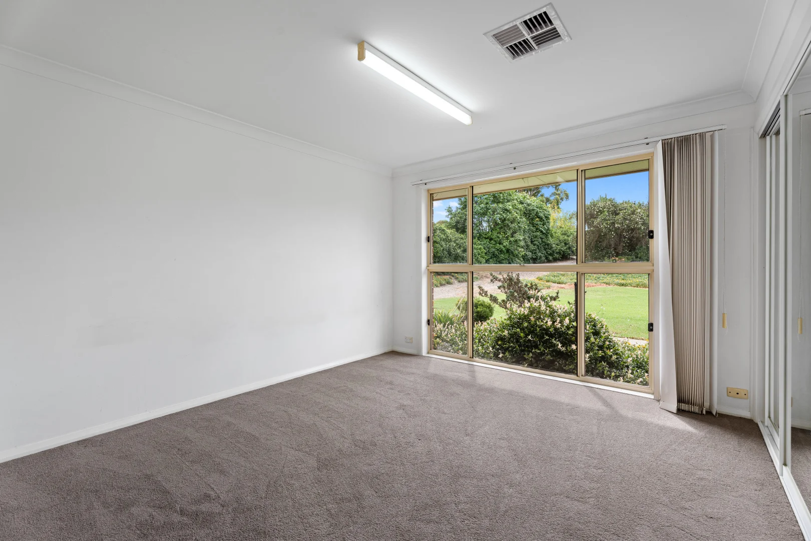 Additional image 31 of 345 Ninth Avenue, Llandilo NSW 2747