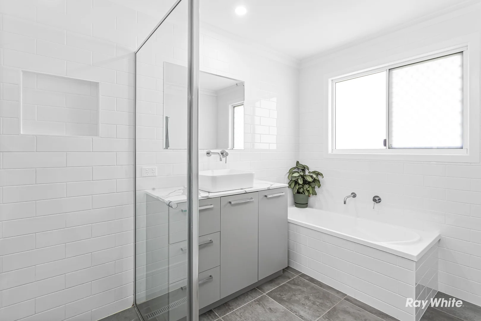 Additional image 14 of 12 Valley Place, Hidden Valley QLD 4703