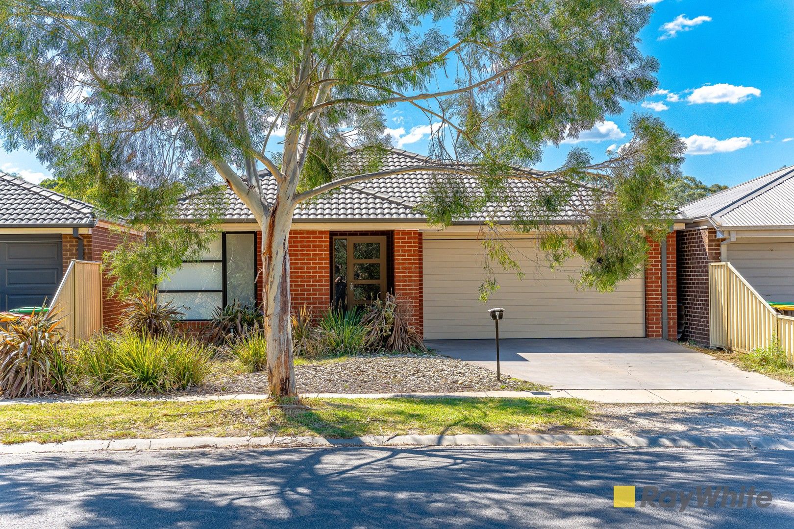 4 bedrooms House in 7 Forbes Court WHITE HILLS VIC, 3550