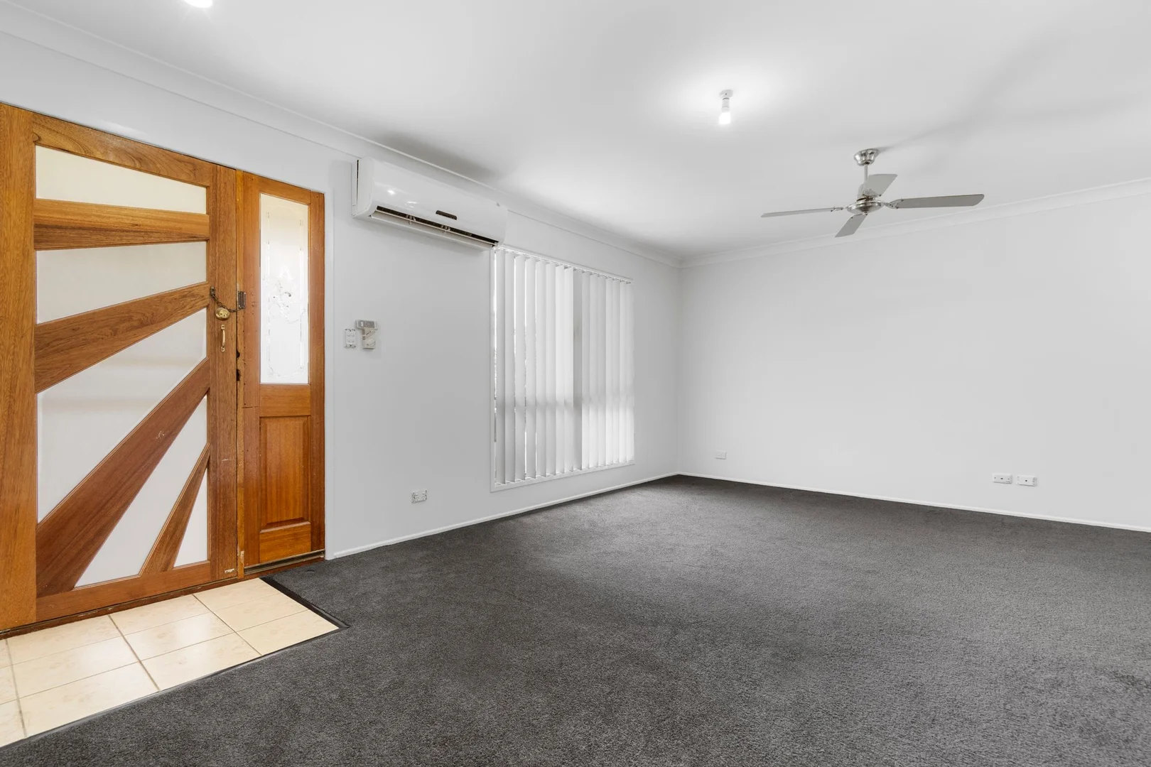 Additional image 3 of 8 Melnik Drive, Loganlea QLD 4131