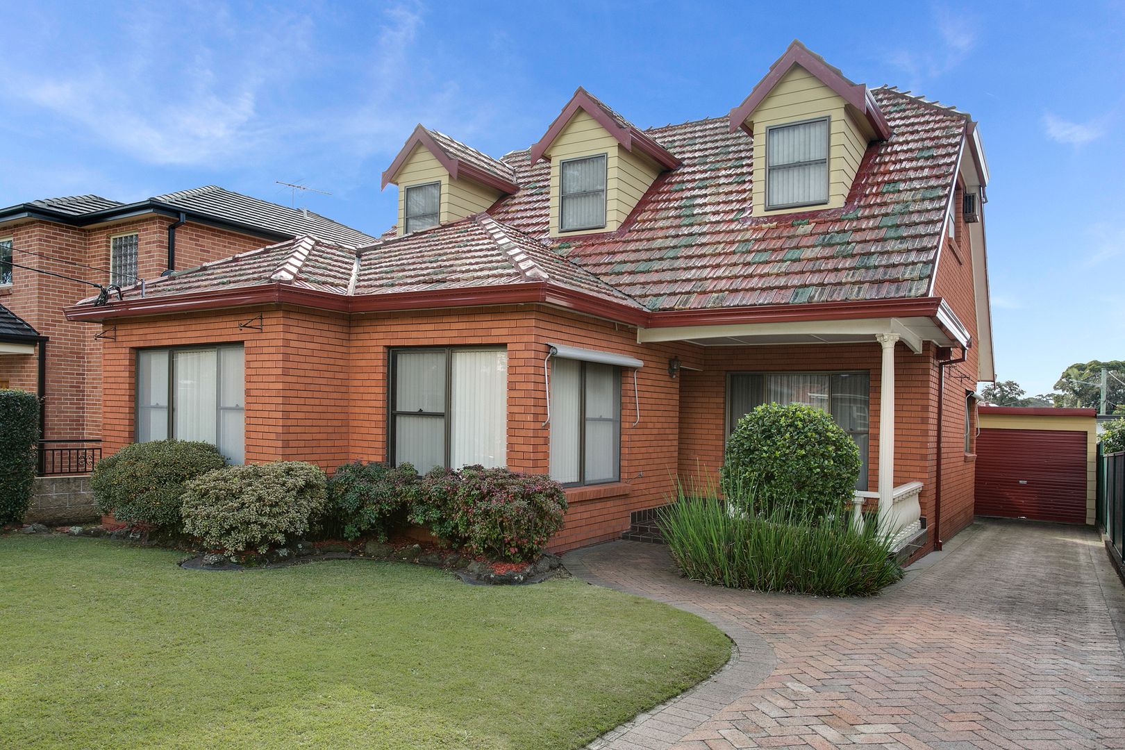 19 Fenwick Avenue, Roselands Property History & Address Research Domain