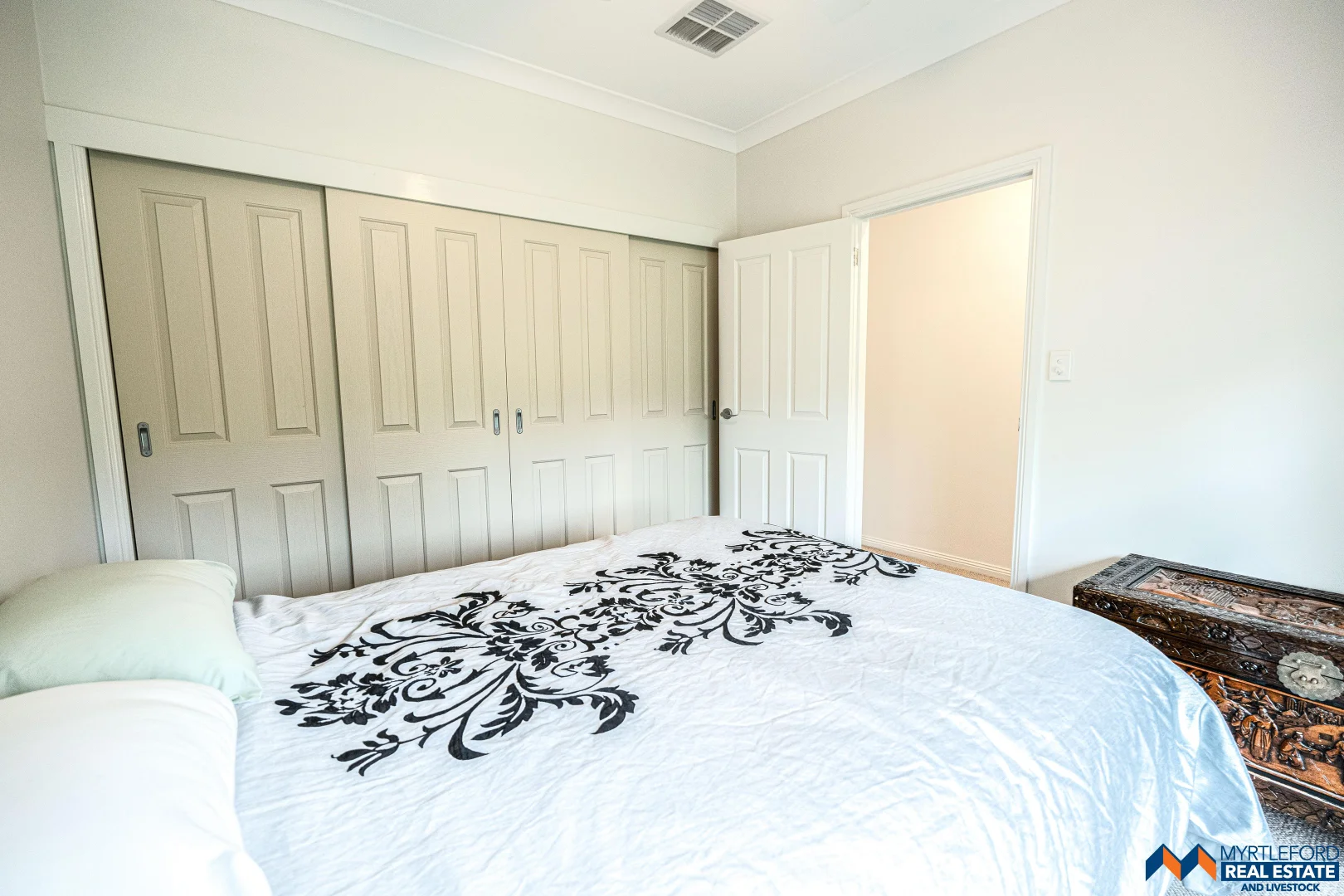 Additional image 18 of 10 Conifer Street, Myrtleford VIC 3737