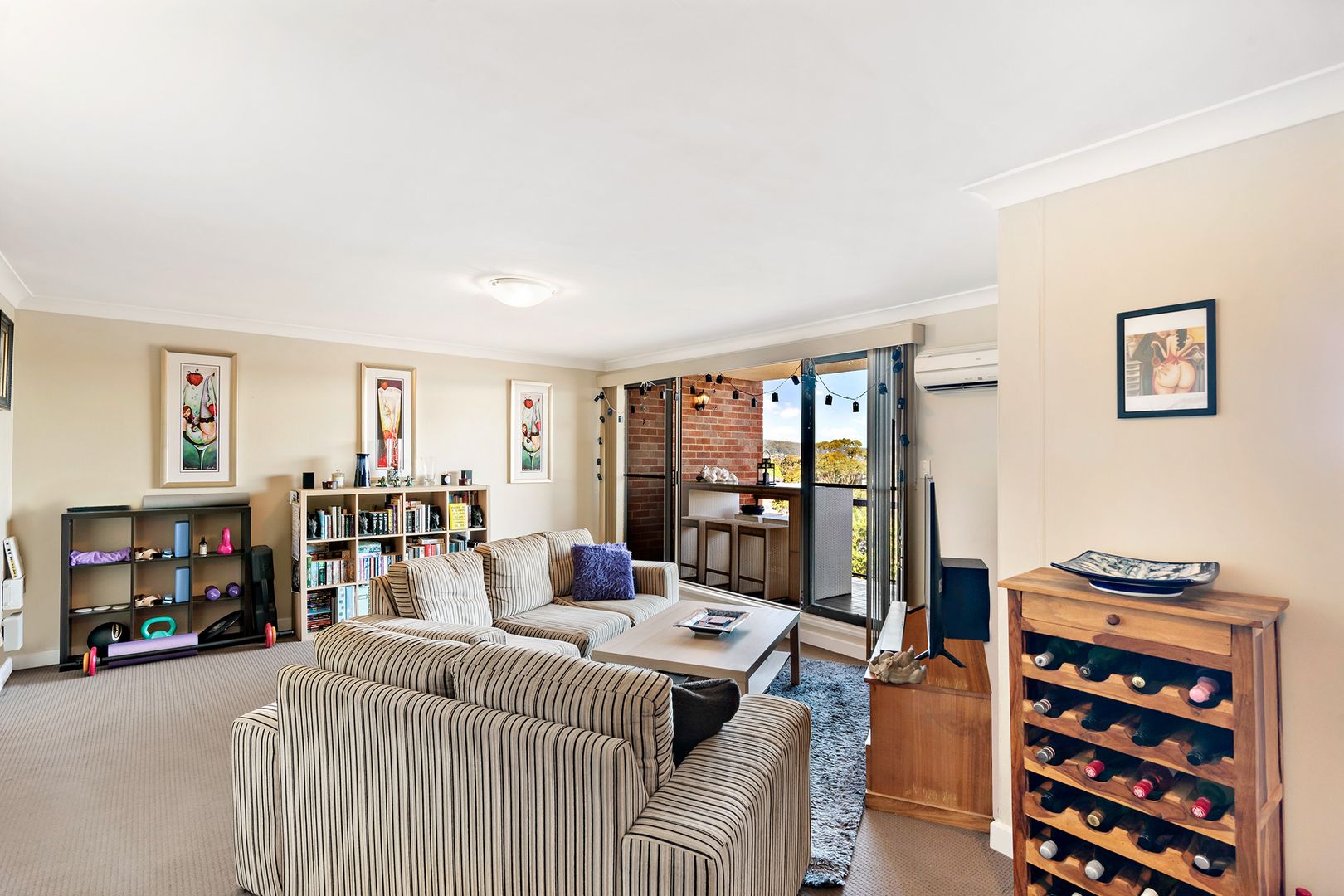 3/3 Joseph Lloyd Close, Gosford NSW 2250, Image 2