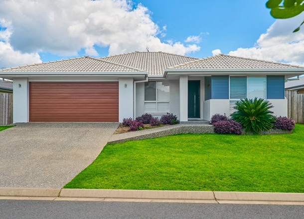 20 Masters Street, Thrumster NSW 2444