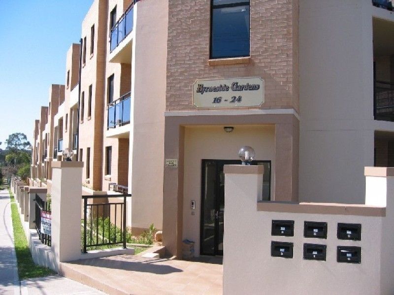 2 bedrooms Apartment / Unit / Flat in 6/16-24 Lydbrook Street WESTMEAD NSW, 2145