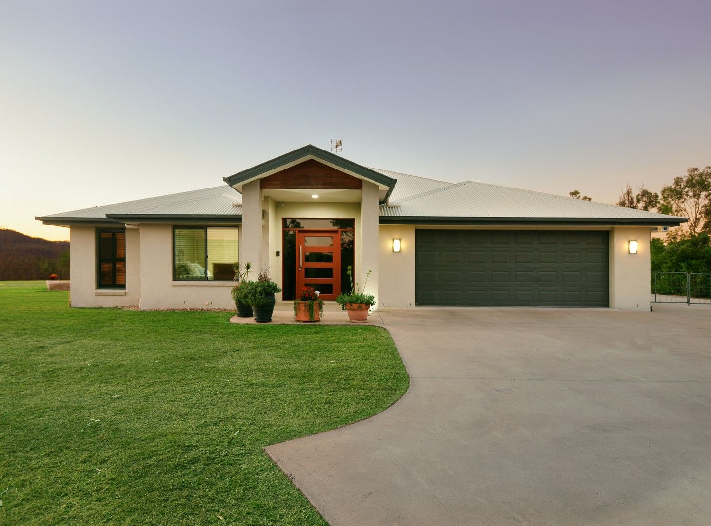 5 Kate Court, Withcott QLD 4352, Image 0