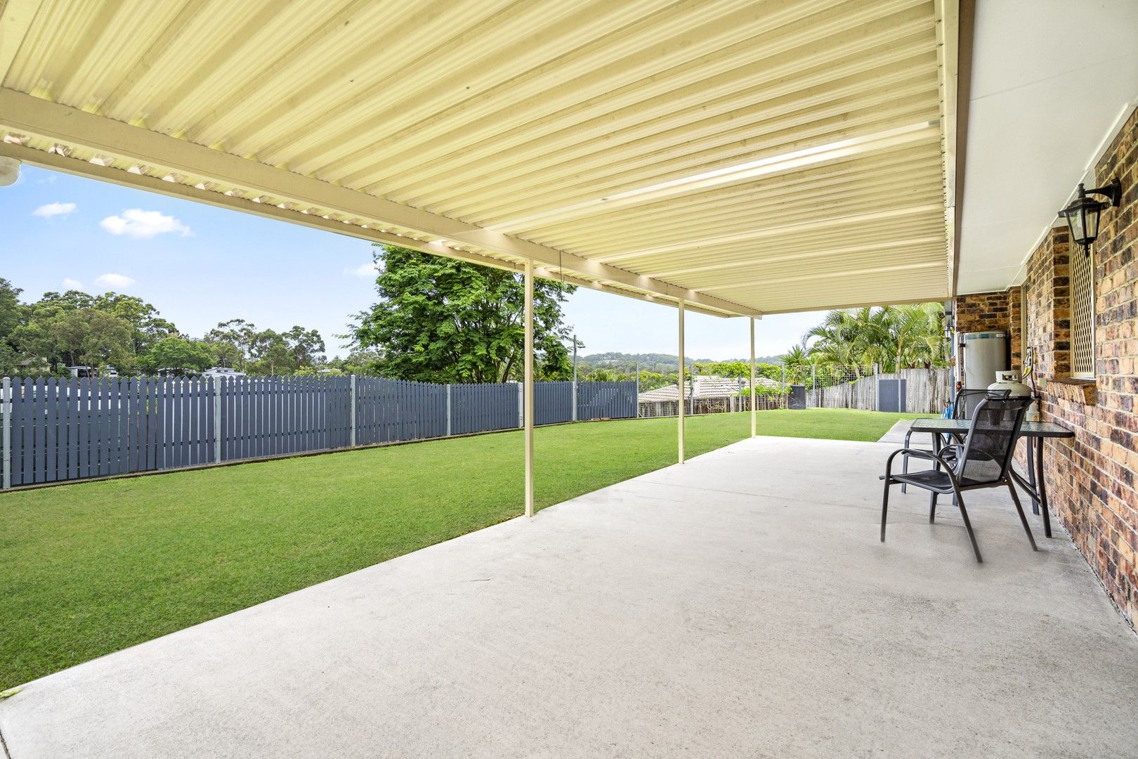 3 bedrooms House in 3 Calver Court CURRUMBIN WATERS QLD, 4223