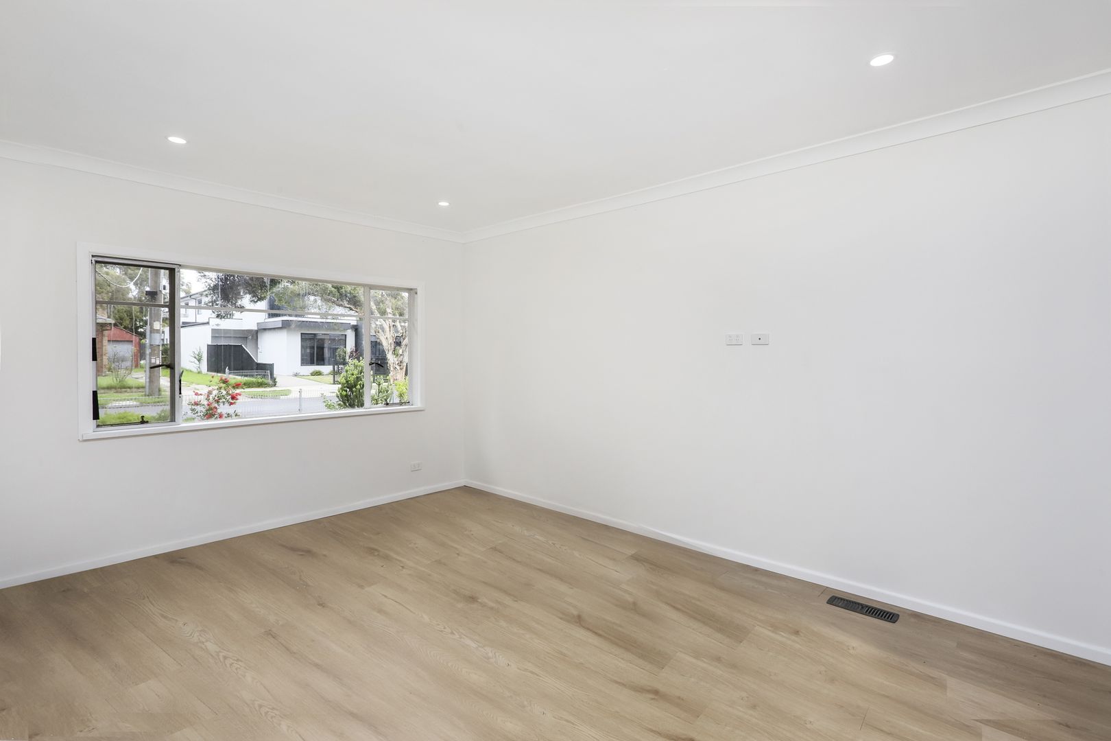 39 Clematis Avenue, Altona North VIC 3025, Image 2