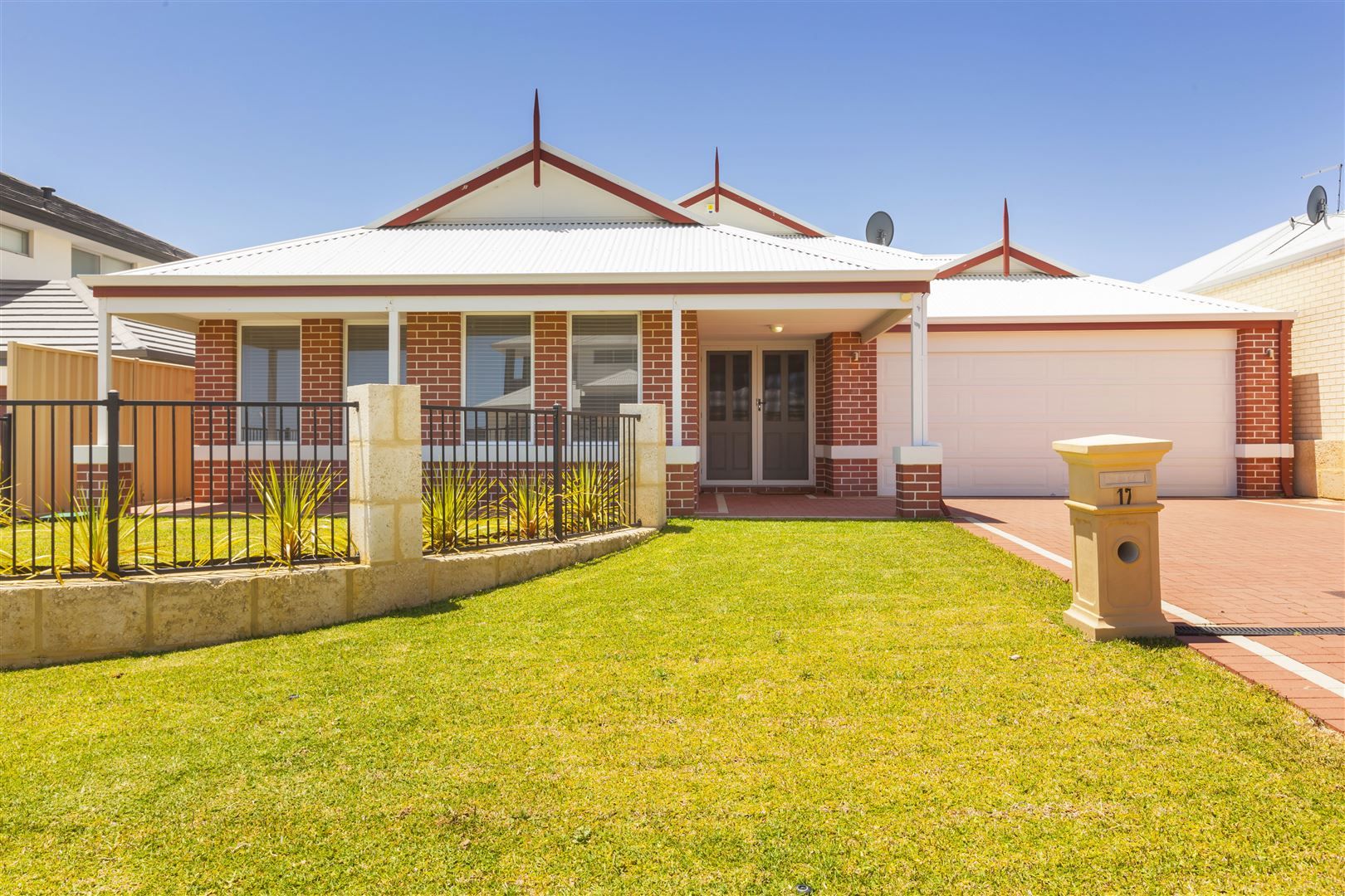 17 Redheart Way, Beeliar WA 6164, Image 0