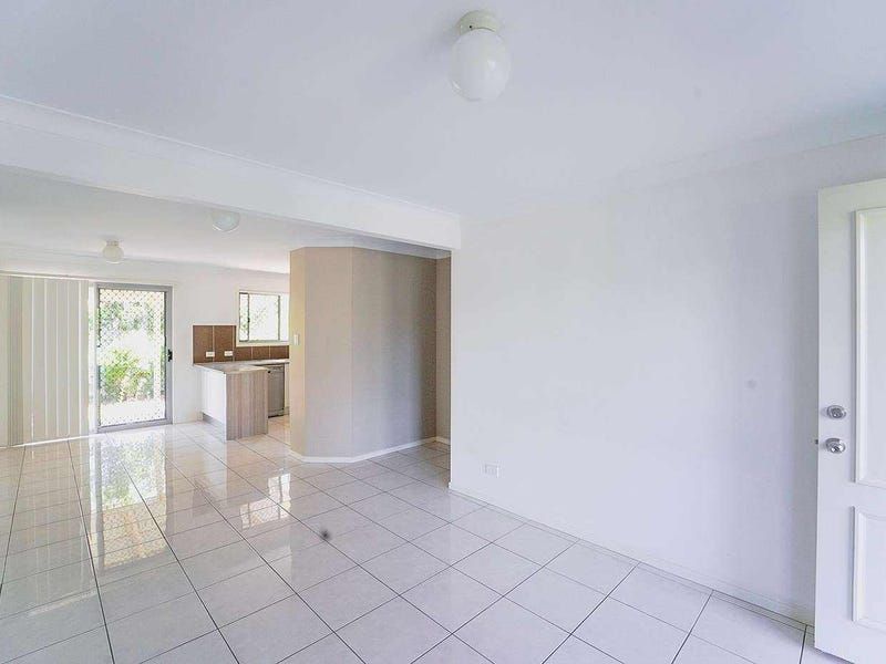 100/75 Outlook Place, Durack QLD 4077, Image 2