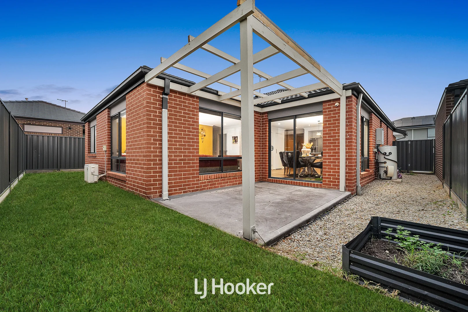 Additional image 16 of 11 Carnelian Circuit, Clyde North VIC 3978