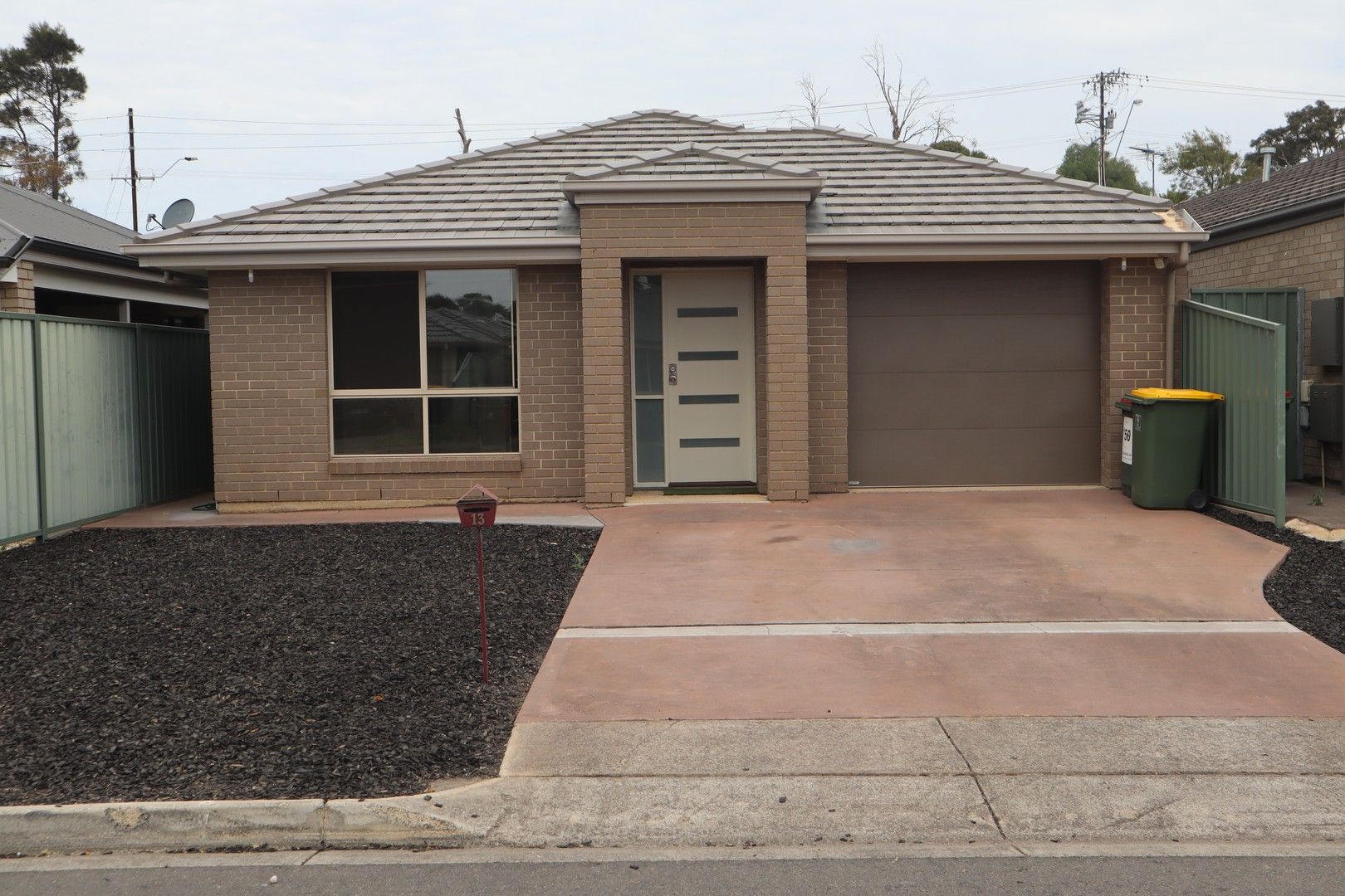13 Lancaster Circuit, Old Noarlunga SA 5168 House For Rent Domain