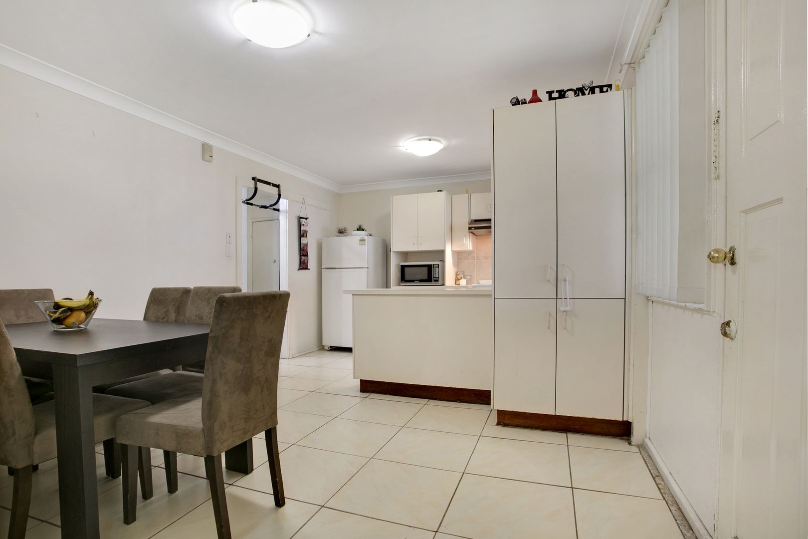 11 Lindesay Street, Leumeah NSW 2560, Image 2