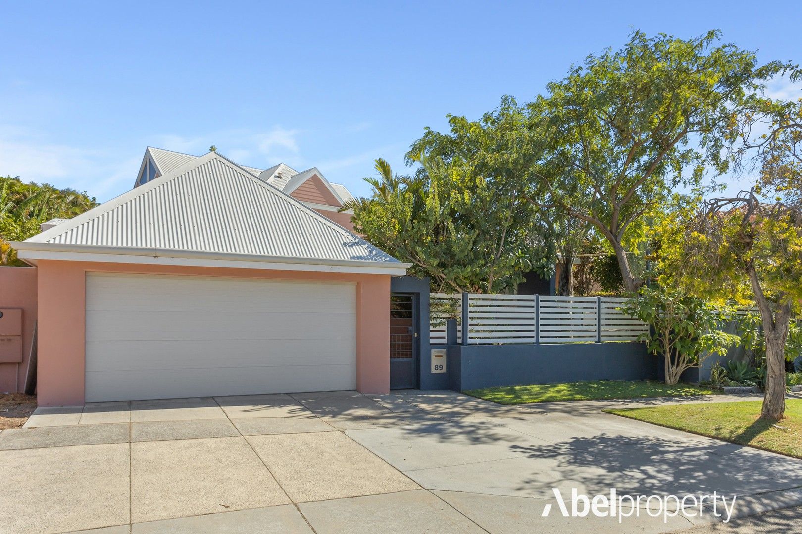 4 bedrooms House in 89 Hastings Street SCARBOROUGH WA, 6019