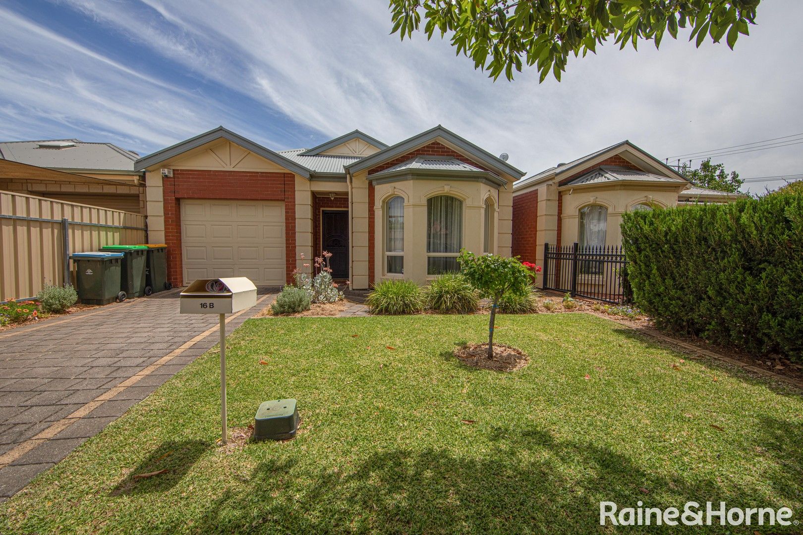 4 bedrooms House in 16B Shirley Avenue TRANMERE SA, 5073