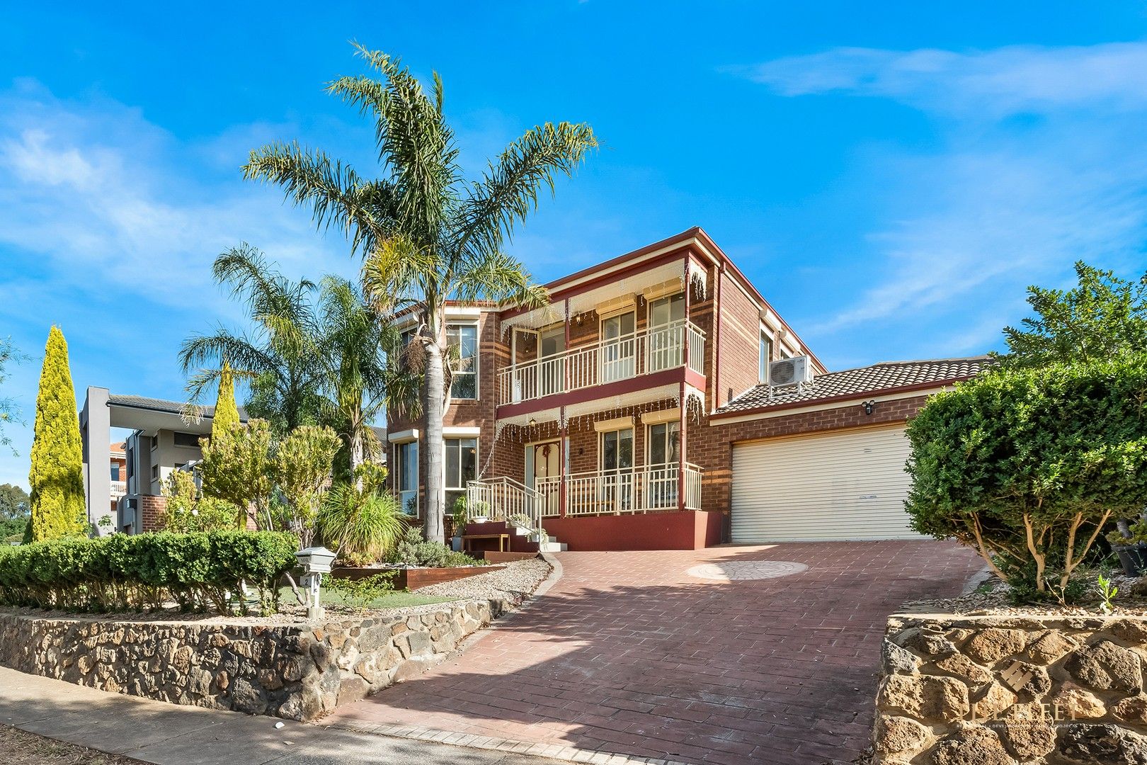 4 bedrooms House in 2 Honeyeater Court TARNEIT VIC, 3029
