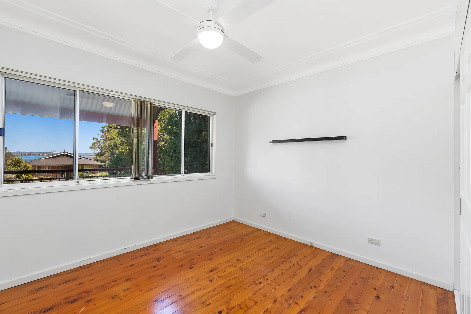 Additional image 7 of 115 Diamond Head Drive, Budgewoi NSW 2262