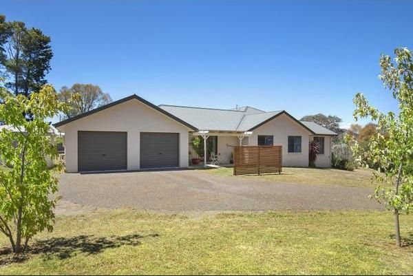 30a Sloane Street, Goulburn NSW 2580, Image 1