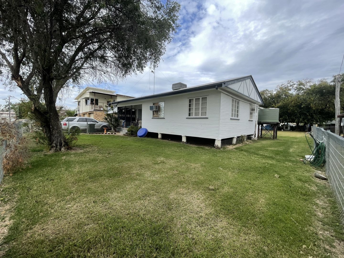 14 Hamilton St, Theodore QLD 4719 Domain