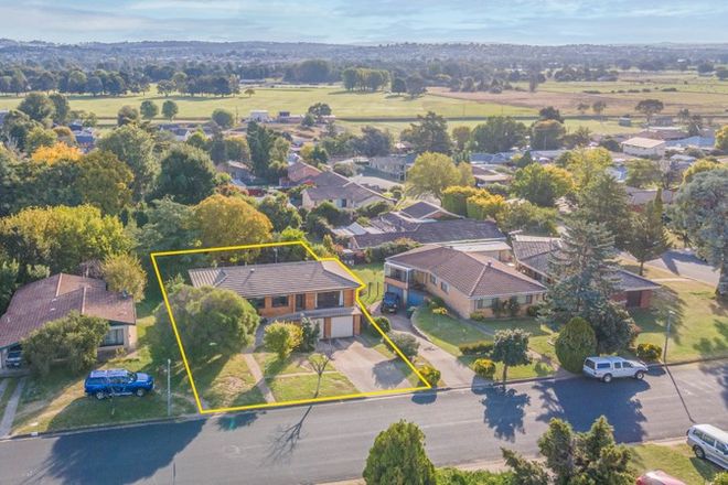 Picture of 30 Barina Parkway, KELSO NSW 2795
