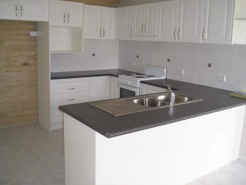 Additional image 3 of 10B Vine Street, South Bathurst NSW 2795