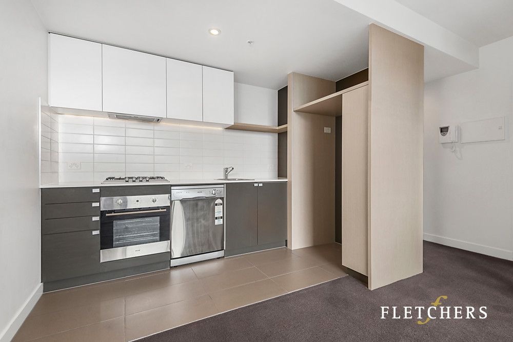 1 bedrooms Apartment / Unit / Flat in 324b/1 Colombo Street MITCHAM VIC, 3132