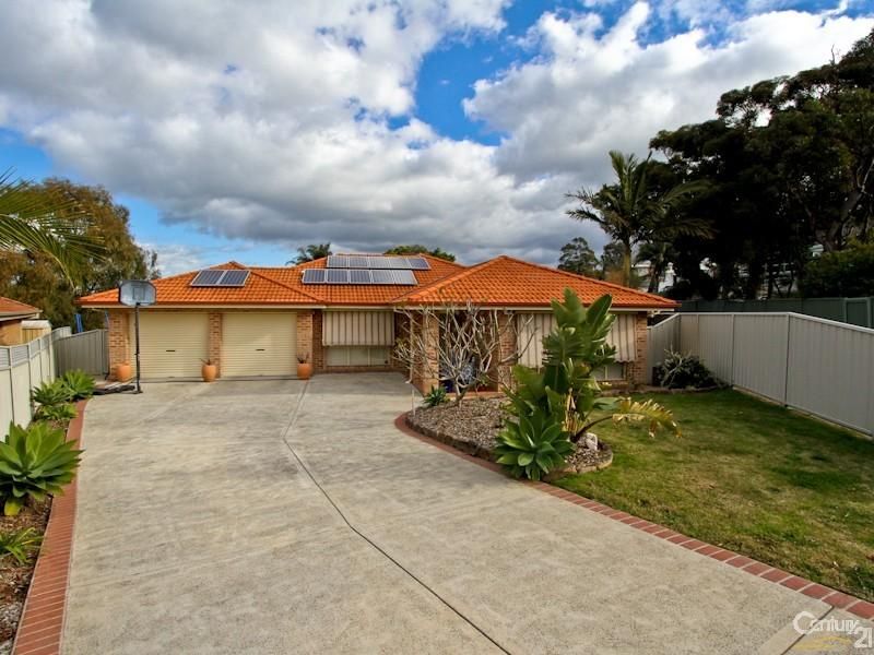 42 Master Street, Belmont North NSW 2280, Image 0