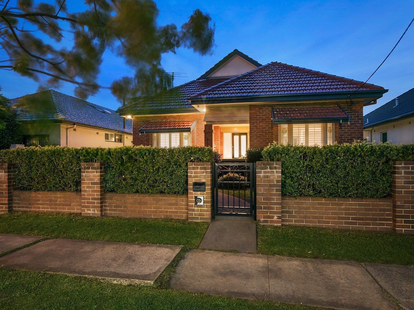 92 National Park Street, Hamilton South NSW 2303, Image 0