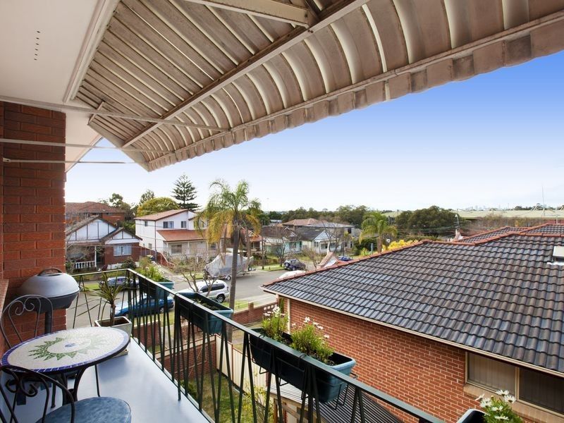 8/6 Burton Street, Concord NSW 2137 Apartment For Rent 550 Domain