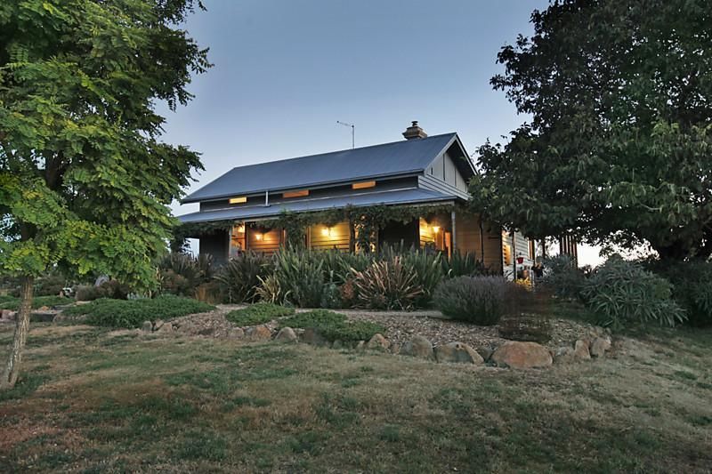 17 South Lyonville Road, LYONVILLE VIC 3461, Image 0