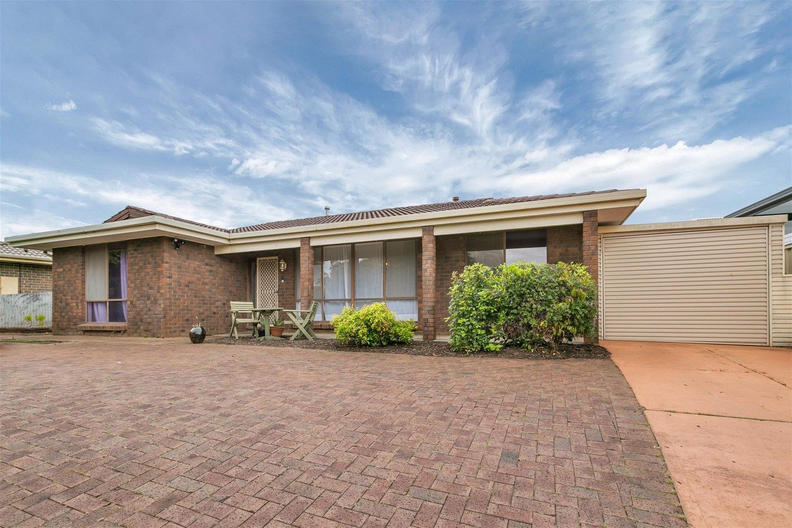 3 bedrooms House in 41 Currawong Crescent MODBURY HEIGHTS SA, 5092