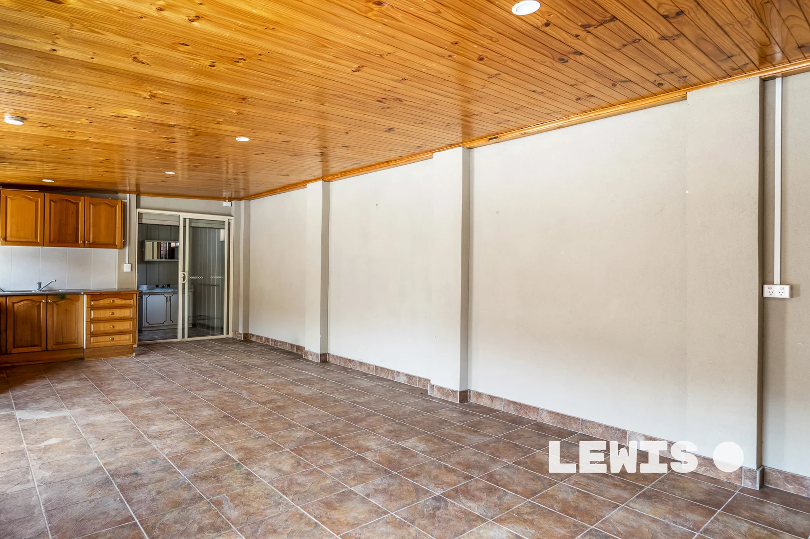 Additional image 15 of 102 Radford Road, Reservoir VIC 3073