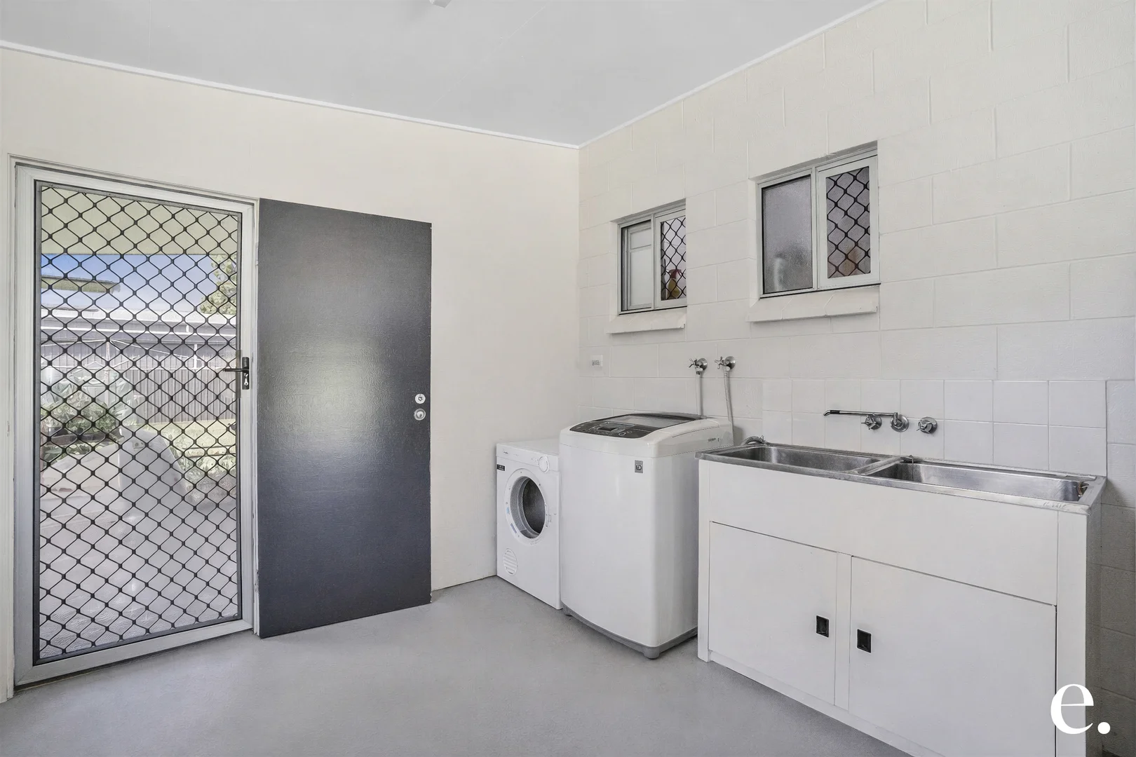 Additional image 5 of 18 Martin Avenue, Mareeba QLD 4880