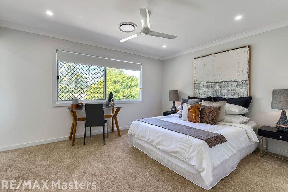 8/89 Queens Road, Everton Hills QLD 4053, Image 2