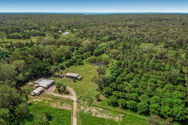 Picture of 464 Cape Cleveland Road, CAPE CLEVELAND QLD 4810