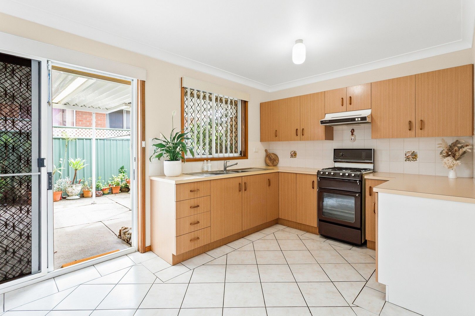 1/53 Antrim Avenue, Warilla NSW 2528, Image 1