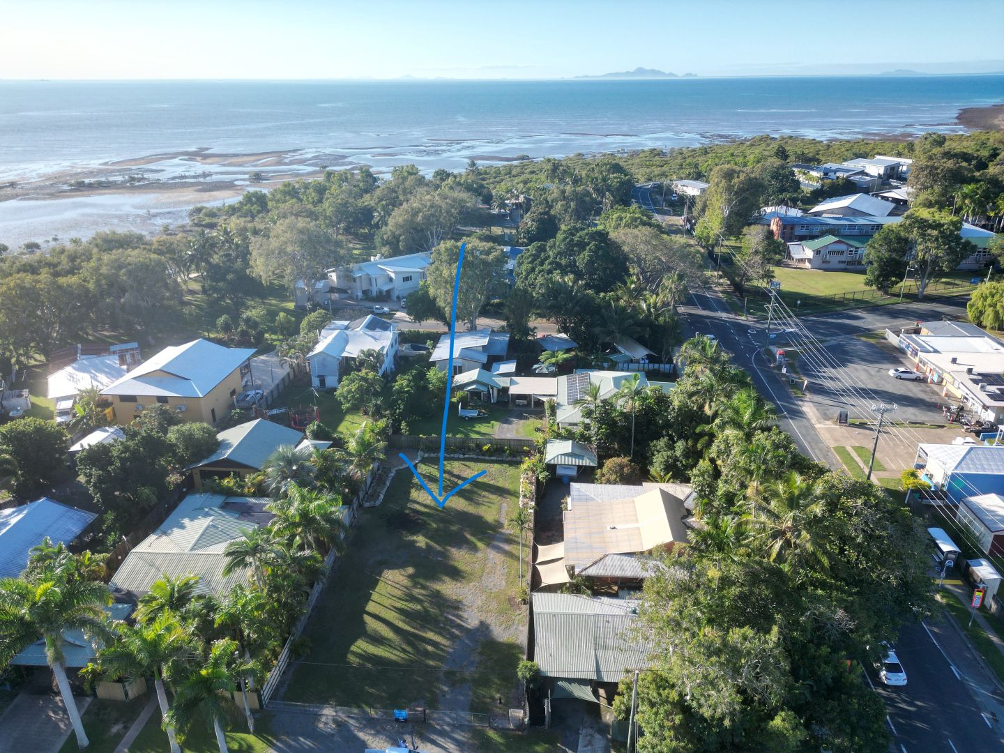 2 Swan Street, Slade Point QLD 4740