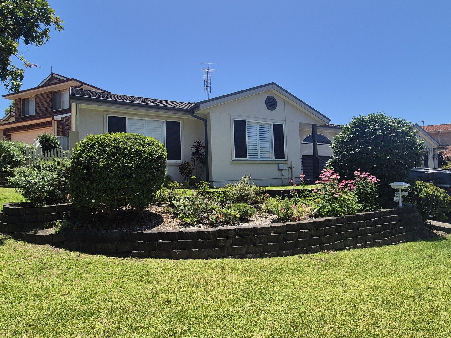 3 bedrooms Villa in 2 Solo Court SHELL COVE NSW, 2529