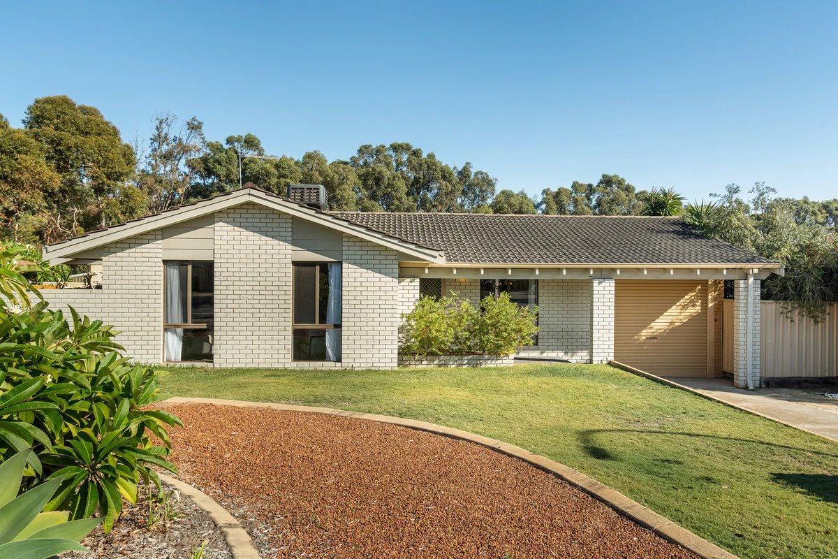 43 Glencoe Parade, Halls Head WA 6210
