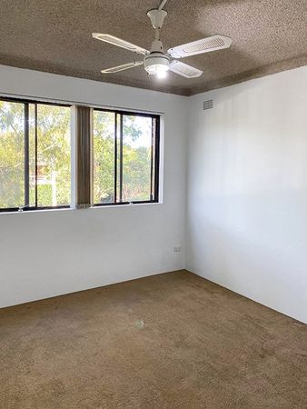 2 bedrooms Apartment / Unit / Flat in 3/49-51 Manchester Street MERRYLANDS NSW, 2160