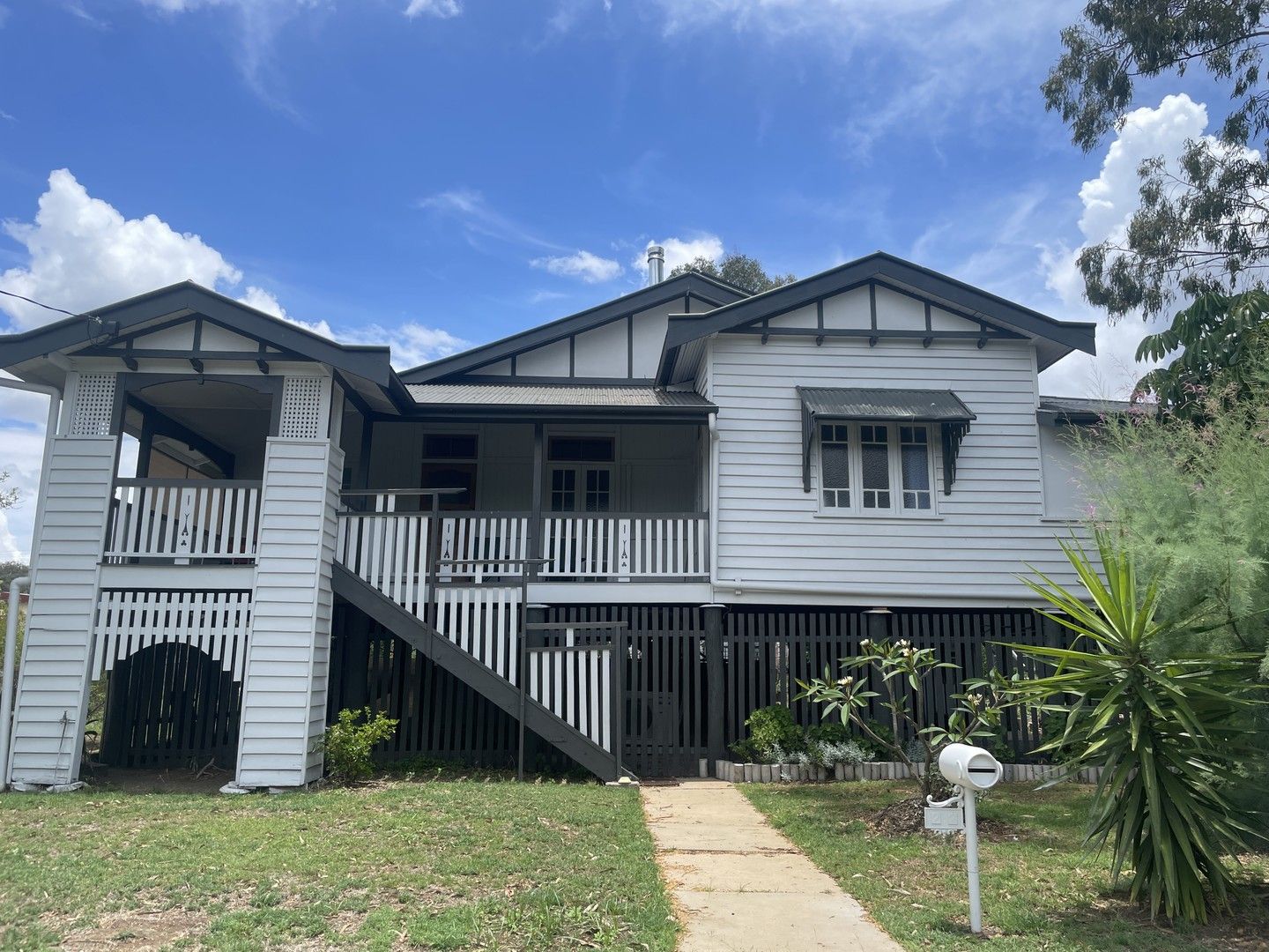 22 Moreton Street, Eidsvold QLD 4627 Domain