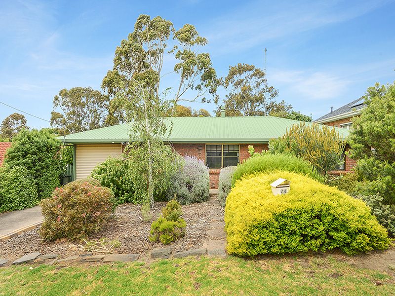 74 Canterbury Road, Victor Harbo Property History & Address Research