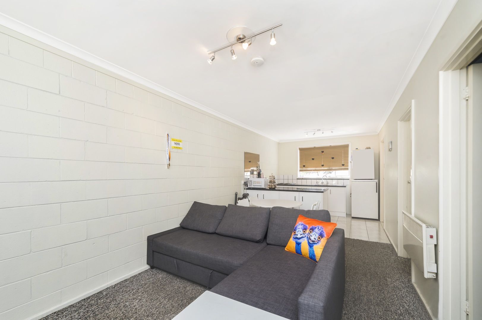 8/19 Charles Street, Queanbeyan NSW 2620, Image 2