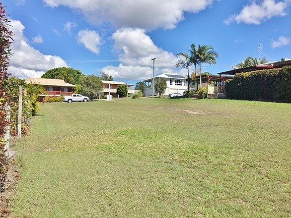 18 Julie Street, Dundowran Beach QLD 4655, Image 0